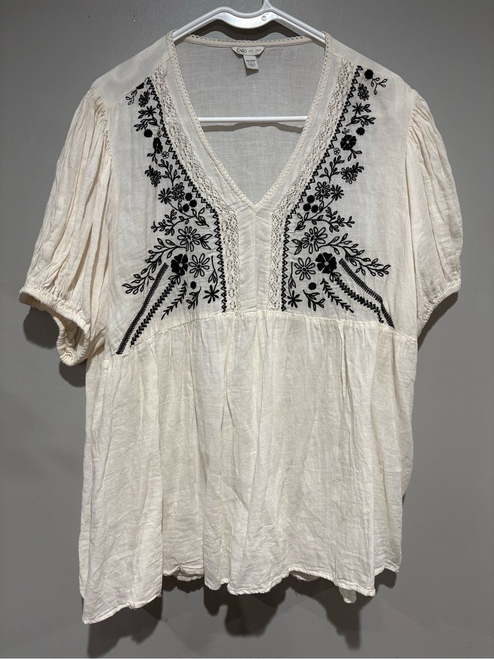 Cato White Embroidered Boho Peasant Blouse Plus Size 18/20W
